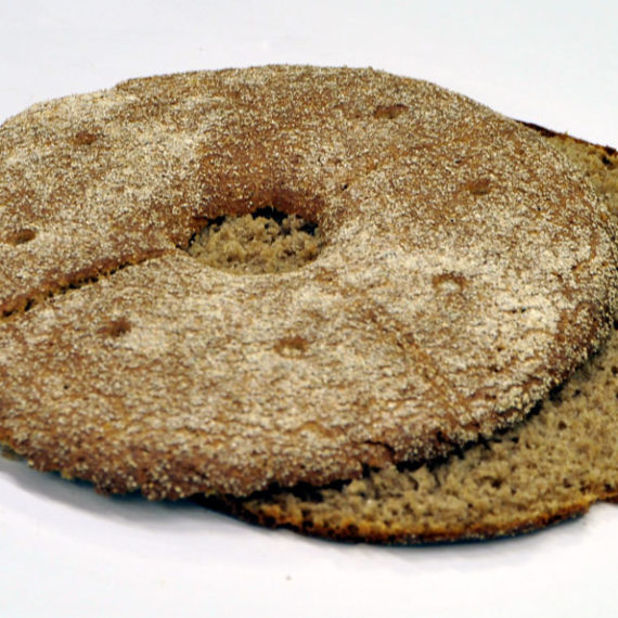 Reikäleipä - halkaistu